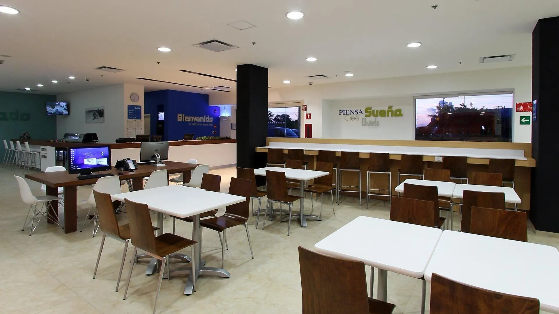 One Cancun Centro