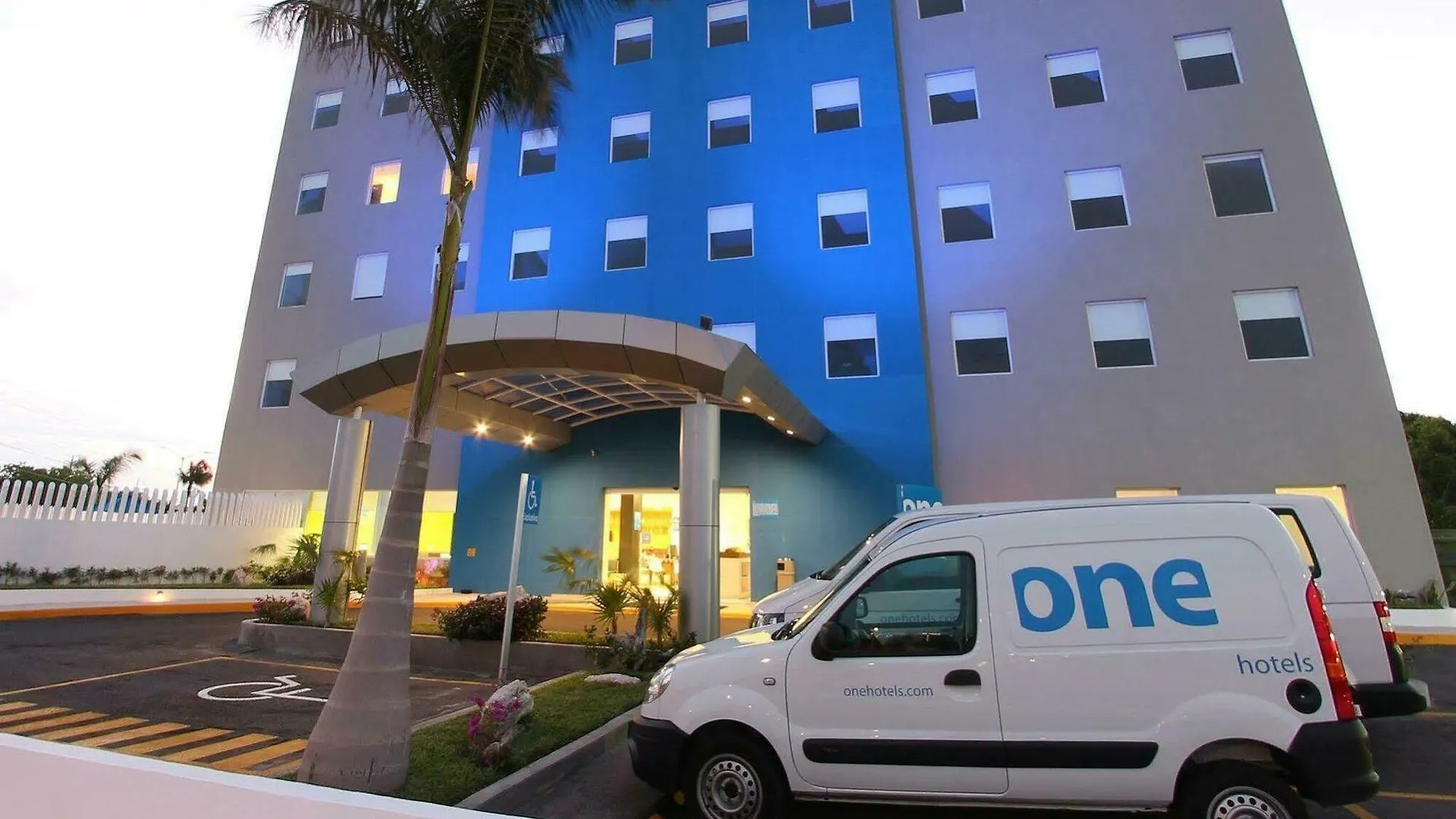 Otel One Cancun Centro